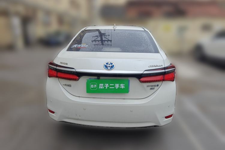 Used Toyota Corolla 2016 Dual-Engine 1.8L E-CVT Elite Edition
