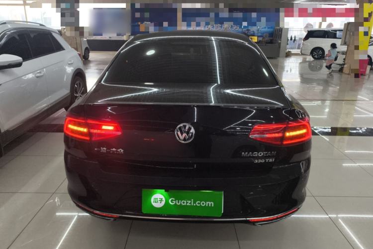 Used Volkswagen Magotan 2017 330TSI DSG Luxury Model