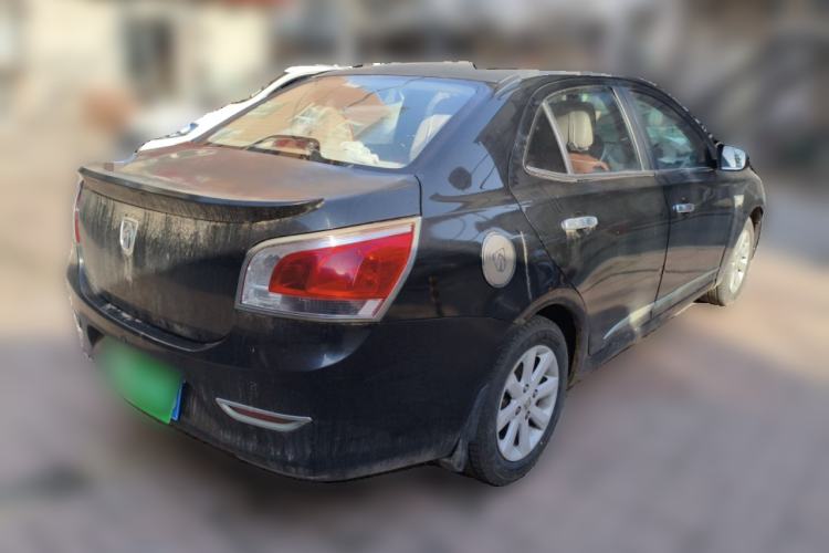 Used Baojun 630 2011 1.5L manual Elite version