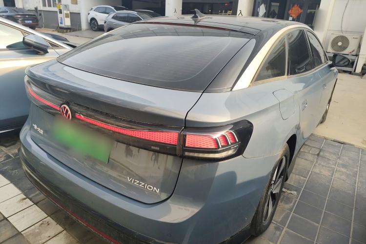 Used Volkswagen ID.7 VIZZION 2024 AIR model
