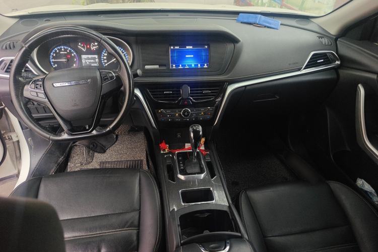 Used Venucia T90 2017 2.0L CVT Smart Edition