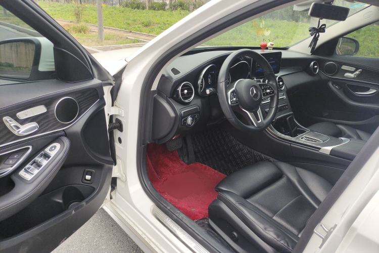 Used Mercedes-Benz C-Class 2019 C 260 L Sport Edition Driver Seat