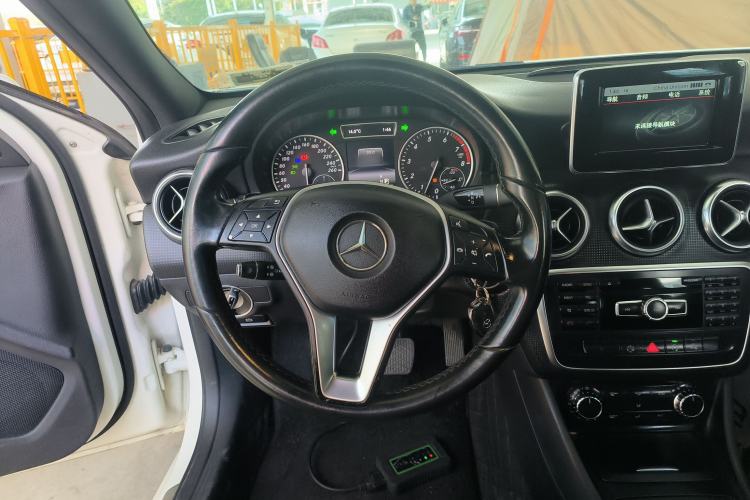 Used Mercedes-Benz A-Class (Import) 2015 A 180
