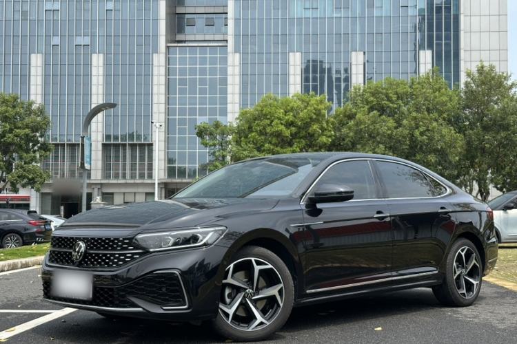 Used Volkswagen Passat 2023 Revised 330TSI Starry Luxury Edition