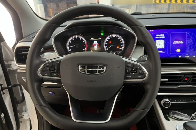 Used Geely Auto Coolray 2021 1.4T DCT Diamond Edition Interior 2