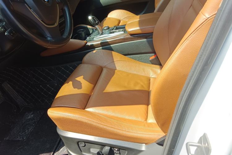 Used BMW X6 2012 xDrive35i
