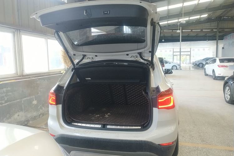 Used BMW X1 2018 sDrive18Li Luxury Model
