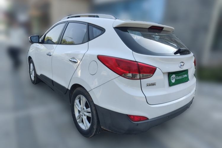 Used Hyundai ix35 2010 2.0L Automatic Two-Wheel Drive Elite Edition GLS