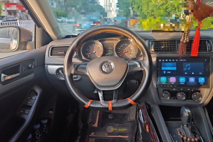 Used Volkswagen Sagitar 2015 1.6L Automatic Comfort Model