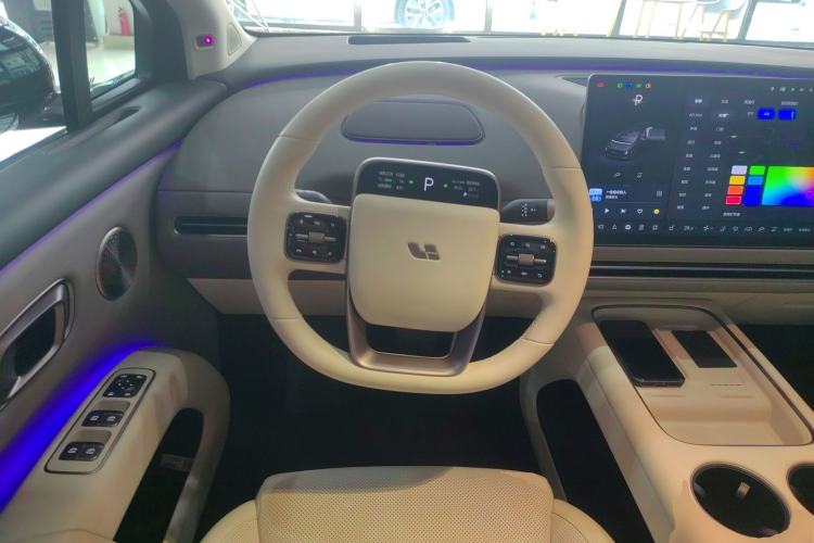 Used Li Auto Li Auto i8 2025 Model Standard Version