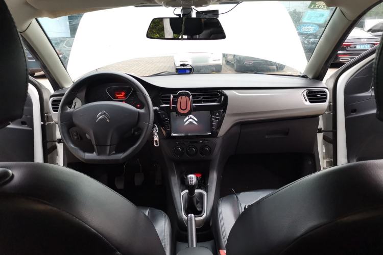 Used Citroen Elysee 2015 ZhiShang Edition 1.6L Manual Comfort Model