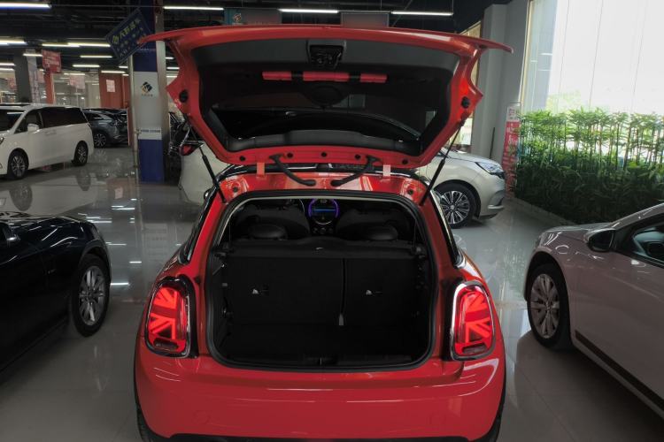 Used MINI 2019 1.5T COOPER Classic Edition