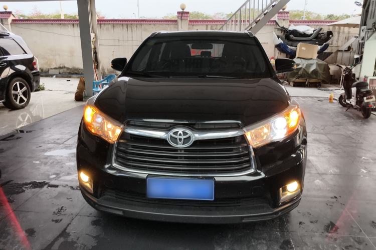 Used Toyota Highlander 2015 2.0T Four-Wheel Drive Luxury Edition 7-Seater
