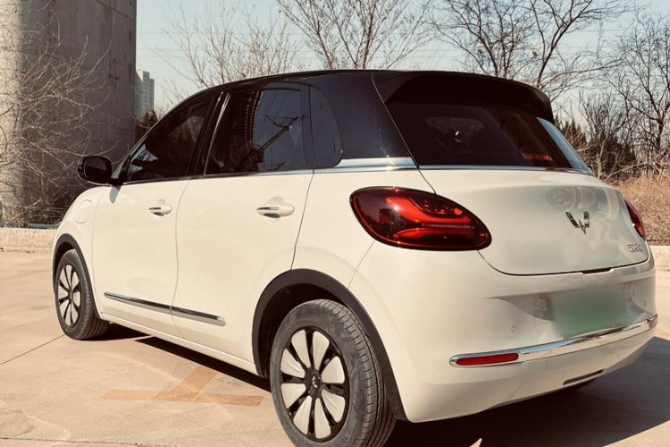Used Wuling Bingo 2023 333 km Lingxi Connected Version
