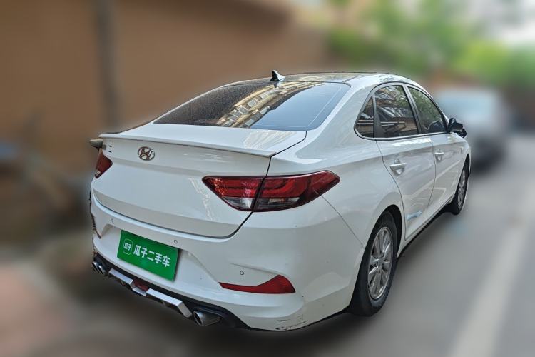 Used Hyundai Celesta 2018 1.6L Automatic GL Enjoyment Version China V Standard