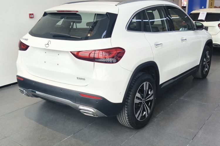 Used Mercedes-Benz GLA 2023 GLA 220 Rear Right 45 Deg