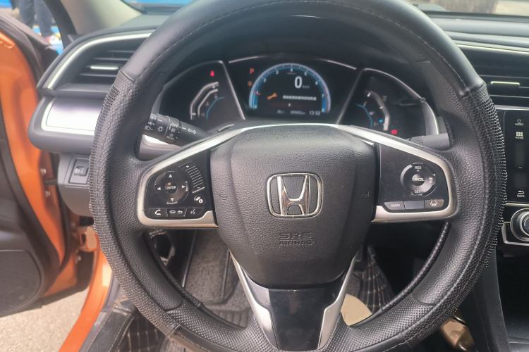 Used Honda Civic 2016 220TURBO CVT Luxury Edition
