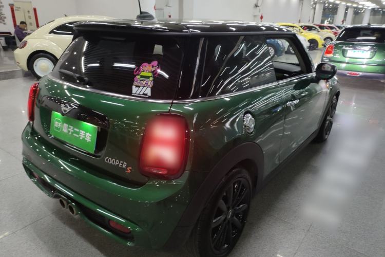 Used MINI MINI 2021 2.0T COOPER S Classic Edition
