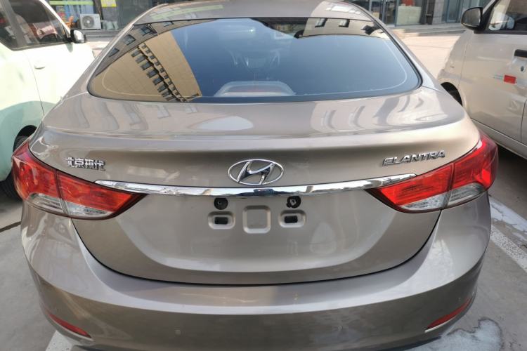 Used Hyundai Elantra (5th Generation / Langdong) 2015 1.6L Automatic Leading Model