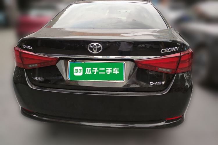 Used Toyota Crown 2015 2.0T Fashion Edition
