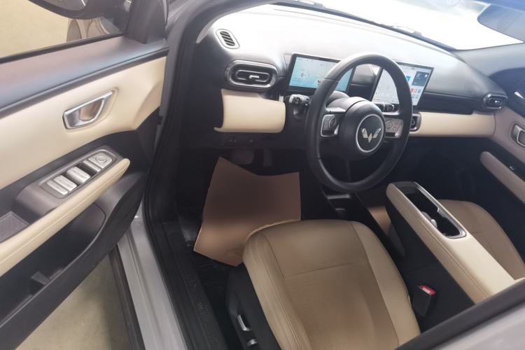 Used Wuling Bingo PLUS 2024 510 km Flagship Edition Four-Seater Version
