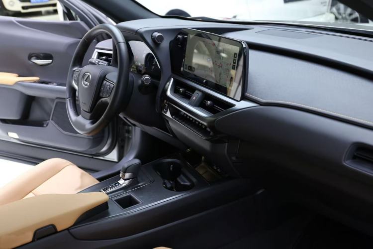 Used Lexus UX 2024 300h Adventure Edition
