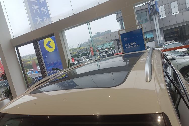 Used Volkswagen Tiguan L 2022 330TSI Automatic Two-Wheel Drive Smart Edition