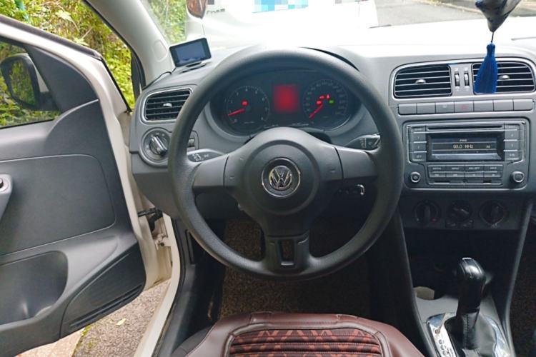 Used Volkswagen Polo 2013 1.6L Automatic Comfort Edition