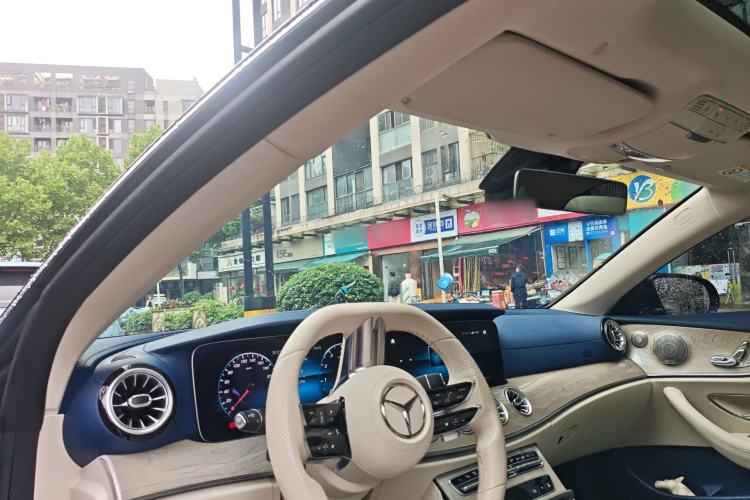 Used Mercedes-Benz E-Class 2021 E 260 Coupe Headliner