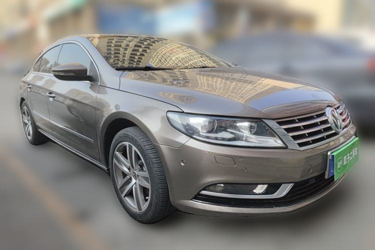 Used Volkswagen FAW-Volkswagen CC 2013 2.0 TSI Luxury Model Front Right 45 Deg