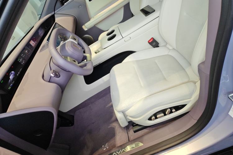 Used Avatr 06 2025 Max Extended-Range Edition
