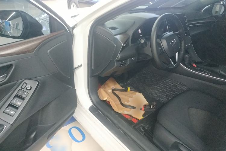 Used Toyota Avalon 2019 2.0L Ambition Edition China VI