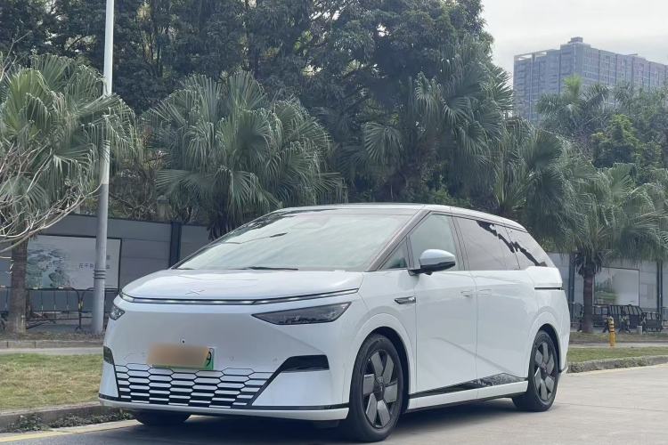 Used XPeng X9 2024 702 Ultra-Long Range Pro