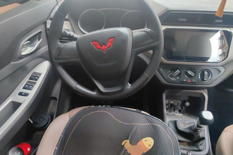 Used Wuling Hongguang 2021 1.5L Facelift S Comfort Version Hydraulic Power Steering LAR Steering Wheel