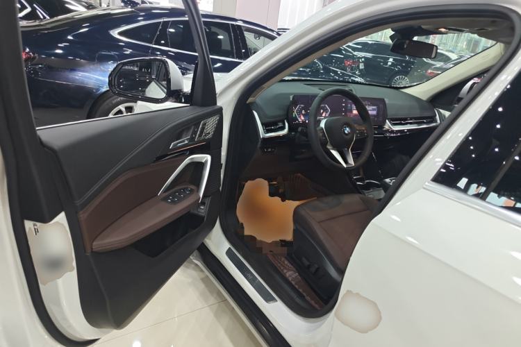 Used BMW X1 2023 sDrive25Li X Design Package Driver Seat