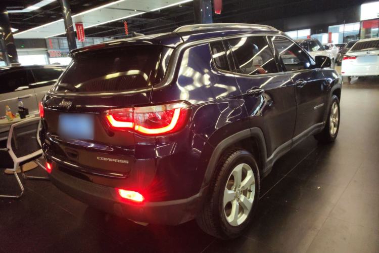 Used Jeep Compass 2019 220T Automatic Family Edition