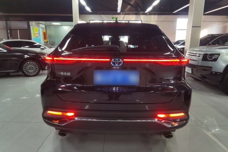 Used Toyota Harrier 2022 Dual-Engine 2.5L CVT Two-Wheel Drive Luxury Edition
