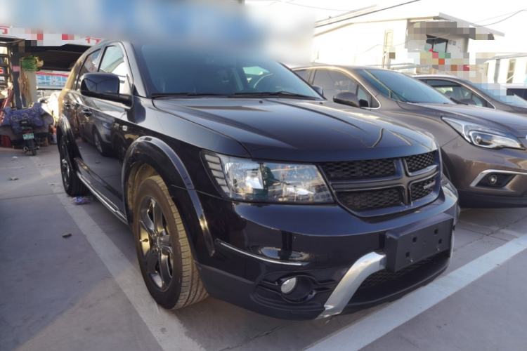 Used Dodge Journey 2016 2.4L Two-Wheel-Drive Touring Edition Exterior 2