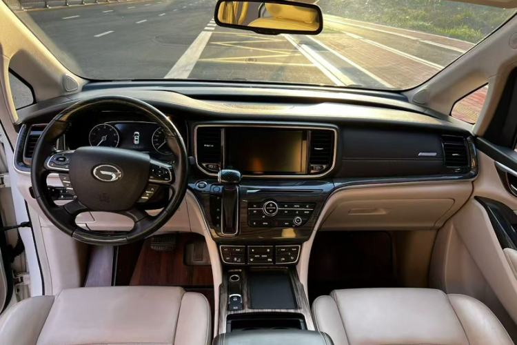 Used GAC Trumpchi M8 2020 390T Deluxe Edition
