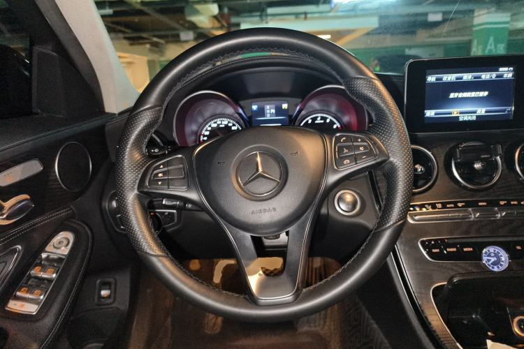 Used Mercedes-Benz C-Class 2015 Facelift C 200 L Steering Wheel