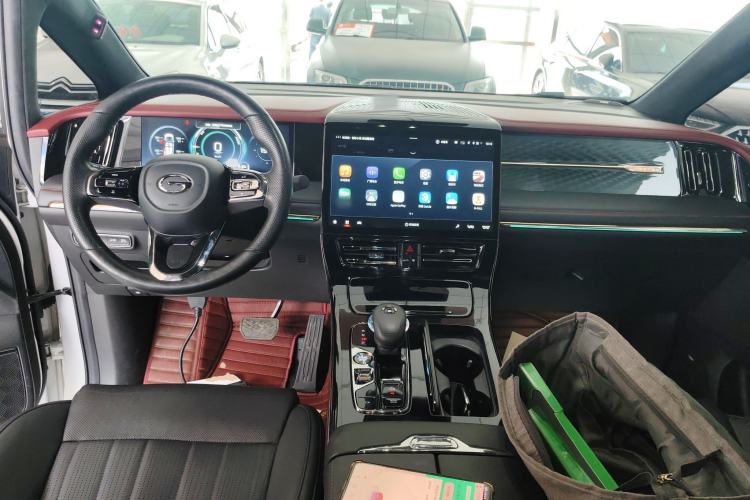 Used GAC Trumpchi M8 2023 Zongshi Series Dual-Motor Flagship Edition Center Console