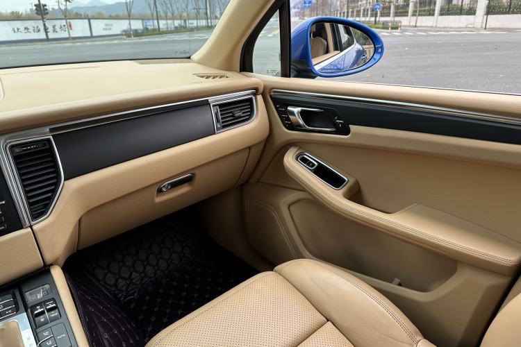 Used Porsche Macan 2016 Macan 2.0T