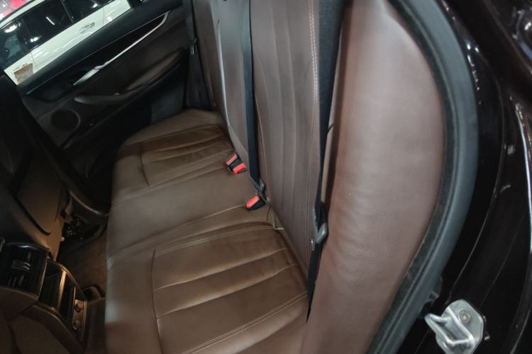 Used BMW X5 2017 xDrive28i
