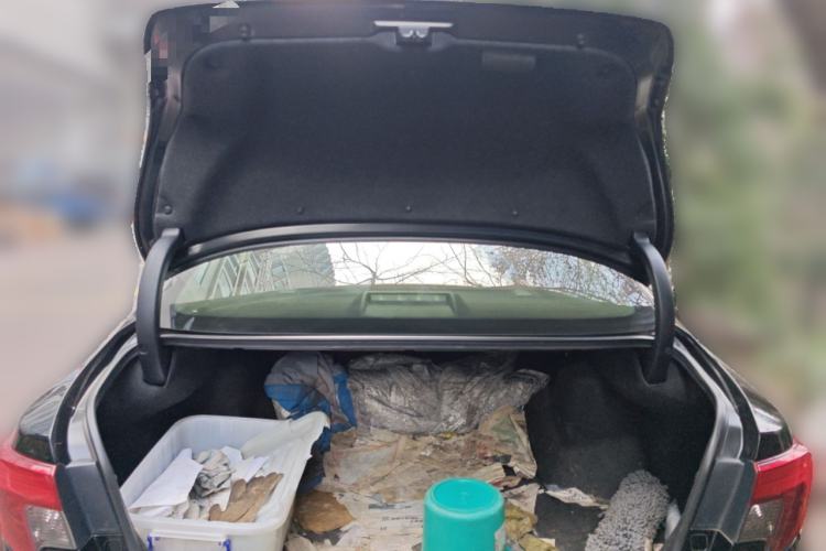 Used Toyota Reiz 2013 2.5V Shangrui Edition Trunk