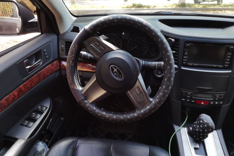 Used Subaru Outback 2011 2.5i Luxury Navigation Edition