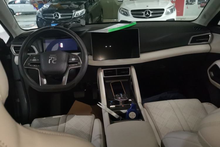 Used BYD Yuan UP 2024 401KM Leading Edition