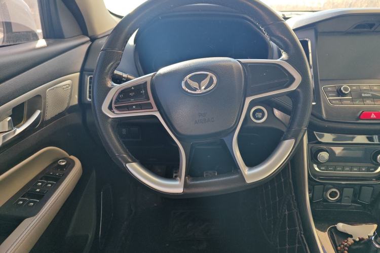 Used HYOSOW S5 2017 1.3T Manual Prestige Edition
