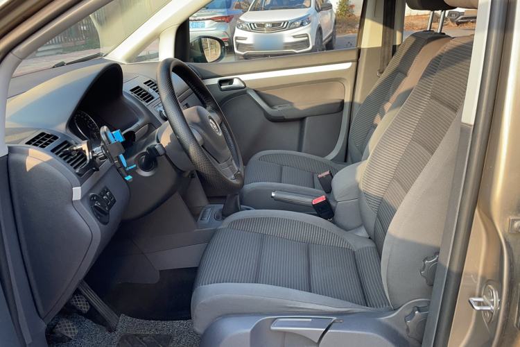 Used Volkswagen Touran 2015 1.4T Manual Fashion Edition 5-Seater