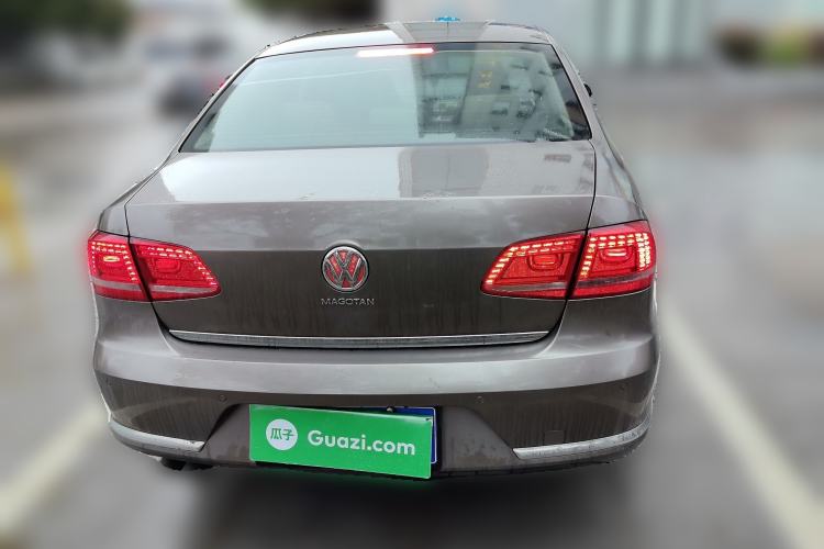 Used Volkswagen Magotan 2015 2.0 TSI Prestige Model Rear