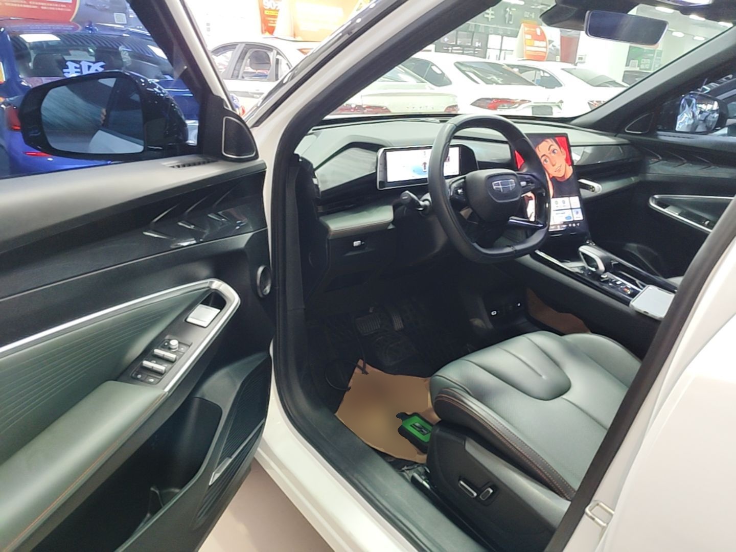 Geely Auto Emgrand X7 Sport 2024 1.5TD Smart Connect+ — снимка 18